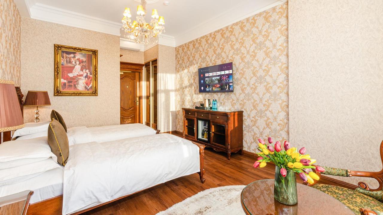 Gregory Boutique Hotel Kišiněv Exteriér fotografie A room at the hotel